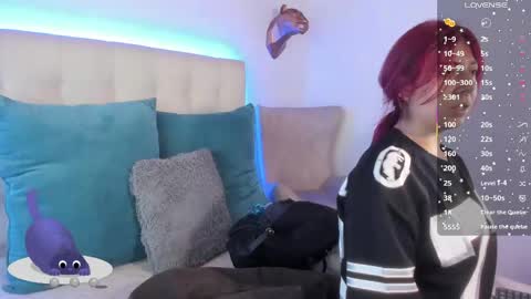 Snapshot of _sasha_miller_ chatting on 05/23/26, 11:47 Sasha online show from 05/23/26, 11:47