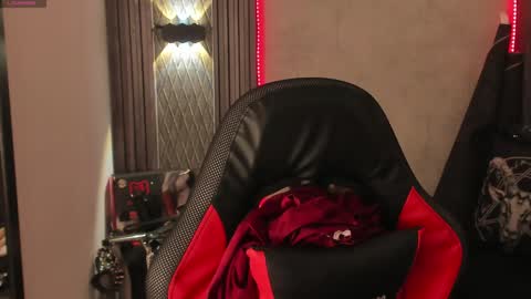 Selene online show from 01/27/25, 03:39