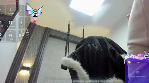 Snapshot of _selene_red chatting on 05/23/26, 02:39 Selene online show from 05/23/26, 02:39