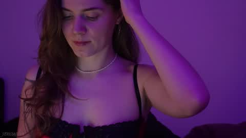 Snapshot of _sensualia_ chatting on 03/22/26, 08:34 Lia online show from 03/22/26, 08:34