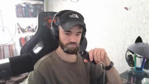 Ask me online show from 03/29/26, 07:52