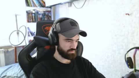 Ask me online show from 04/11/26, 11:36