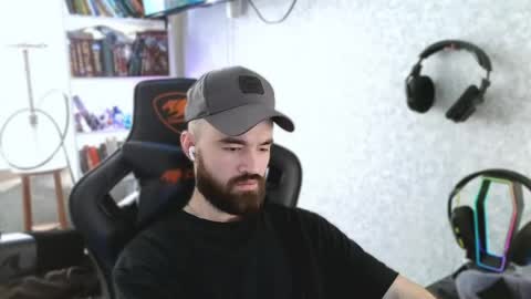 Ask me online show from 04/15/26, 09:38