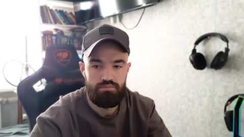 Ask me online show from 06/25/26, 08:08