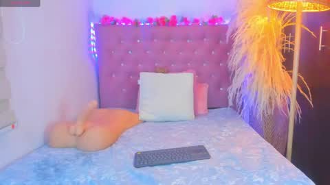 Snapshot of _sexbunny_ chatting on 04/28/26, 06:40 _sexbunny_ online show from 04/28/26, 06:40