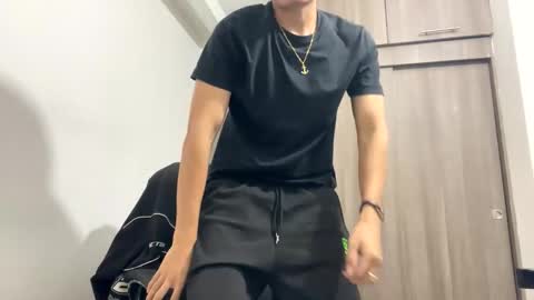 Snapshot of _sexy_jack chatting on 02/10/25, 01:24 Juan Pablo-independent model online show from 02/10/25, 01:24