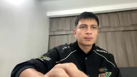 Snapshot of _sexy_jack chatting on 09/30/25, 03:00 Juan Pablo-independent model online show from 09/30/25, 03:00