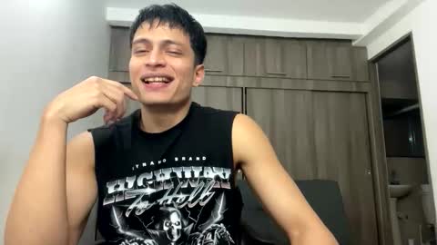 Juan Pablo-independent model online show from 03/29/26, 12:54