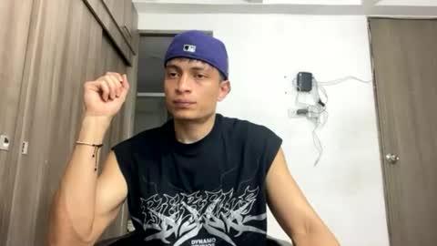 Juan Pablo-independent model online show from 07/15/26, 03:45