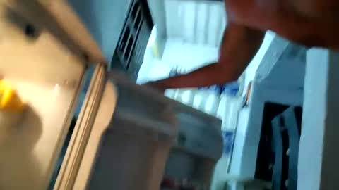  x x  online show from 10/01/25, 01:33