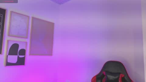 Snapshot of _sharlotte777 chatting on 06/18/26, 01:15 _sharlotte777 online show from 06/18/26, 01:15