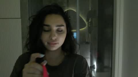 _shynikki online show from 04/30/26, 04:41