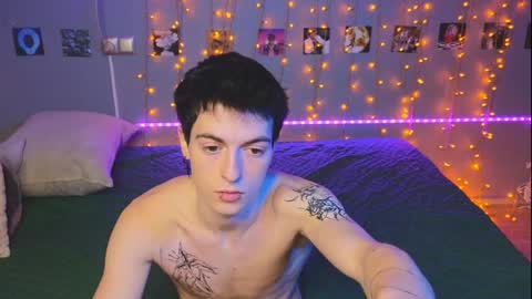 NATHANPVT IS OPEN online show from 12/17/24, 05:58