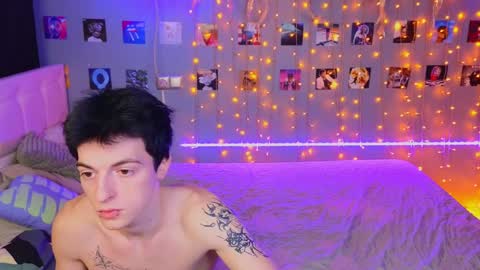 NATHANPVT IS OPEN online show from 01/08/25, 11:10