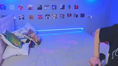 NATHANPVT IS OPEN online show from 01/16/25, 11:04