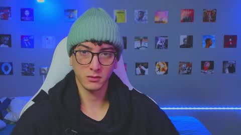 NATHANPVT IS OPEN online show from 01/19/25, 06:53