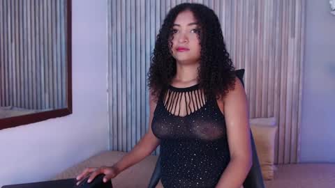 Snapshot of _sienna_ruby chatting on 06/01/26, 02:41 Angie online show from 06/01/26, 02:41