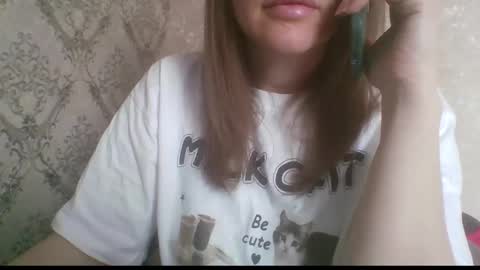 _sladkiegubki_ online show from 03/23/26, 09:02