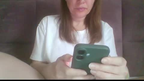 _sladkiegubki_ online show from 04/22/26, 09:11