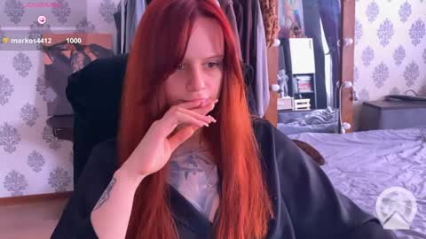 Snapshot of _slutty_fox_ chatting on 05/02/26, 01:49 Alice online show from 05/02/26, 01:49