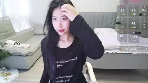 winni online show from 02/18/25, 04:37