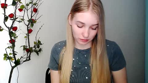 Rachel online show from 04/01/26, 01:41