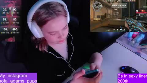 Snapshot of _sofia_adam_ chatting on 05/22/26, 06:53 pups online show from 05/22/26, 06:53