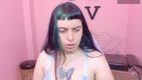 Snapshot of _sofia_smith1 chatting on 06/30/26, 12:17 Sofia online show from 06/30/26, 12:17