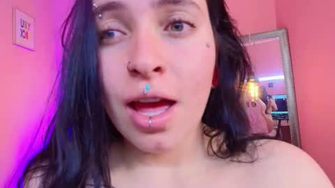 Snapshot of _sofia_smith1 chatting on 07/14/26, 02:05 Sofia online show from 07/14/26, 02:05