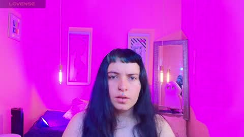 Snapshot of _sofia_smith1 chatting on 07/19/26, 12:31 Sofia online show from 07/19/26, 12:31