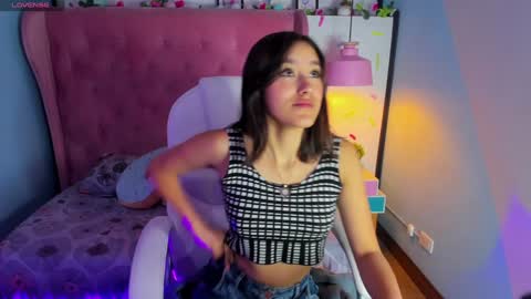 Sophie  online show from 01/28/25, 12:00