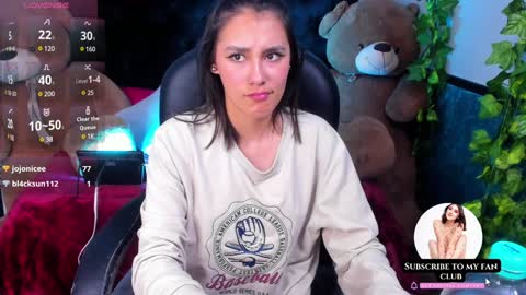 Sophie  online show from 02/04/25, 11:27