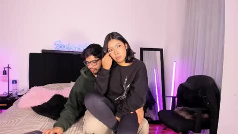 Coco and J online show from 11/13/25, 01:43