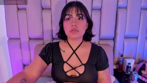 V E N U S online show from 03/02/26, 12:45