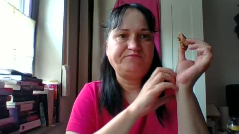 Melisa online show from 06/17/26, 08:17