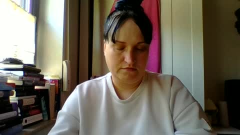 Melisa online show from 06/18/26, 09:14