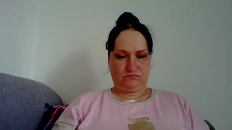 Melisa online show from 07/16/26, 10:21