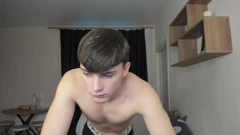 Snapshot of _stager_ chatting on 11/01/25, 03:52 MARKPVT IS OPEN online show from 11/01/25, 03:52