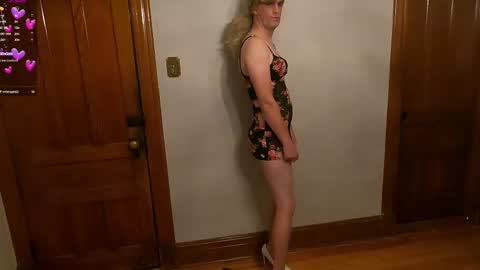 _stephanie_wein online show from 10/24/25, 12:19