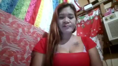 _suphitchaya_ online show from 07/10/26, 09:17