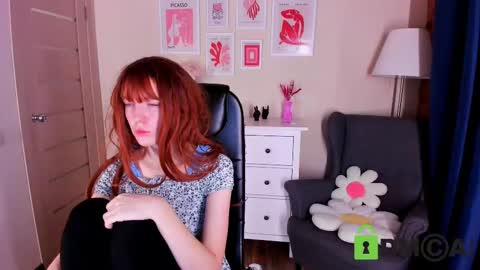 Snapshot of _suunbeam_ chatting on 02/17/25, 05:04 Sun online show from 02/17/25, 05:04