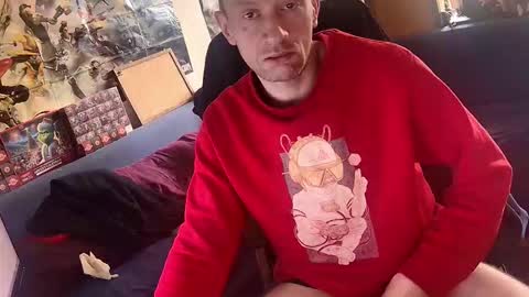 _svenerd_____ online show from 03/28/26, 10:37