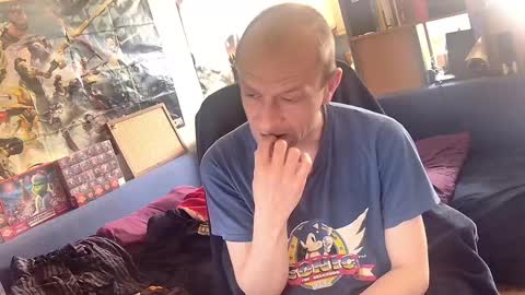 _svenerd_____ online show from 04/17/26, 12:08