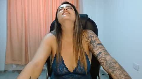 Snapshot of _sweet_rachel chatting on 12/13/24, 08:37 Rachel online show from 12/13/24, 08:37