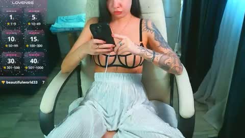 Snapshot of _sweet_ruby_ chatting on 02/13/26, 07:48 Milana welcome to my world online show from 02/13/26, 07:48