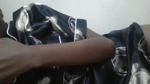 _sweetebony_r online show from 03/01/26, 08:11