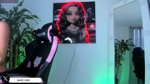 Maria Fernanda online show from 03/30/26, 10:11