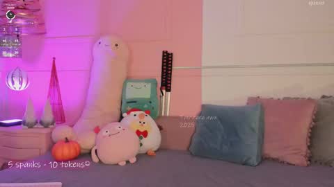 _tammarra_ online show from 12/15/25, 10:58