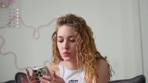 Taylor online show from 02/22/25, 08:29