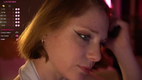 Evi online show from 05/10/26, 07:19